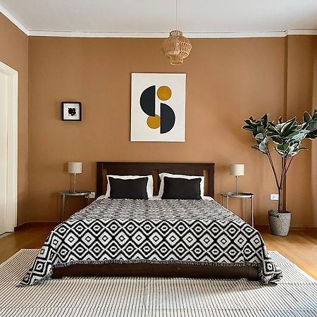 Comfy And Spacious Two Bedroom Apartment With Balcony Atena Exterior foto