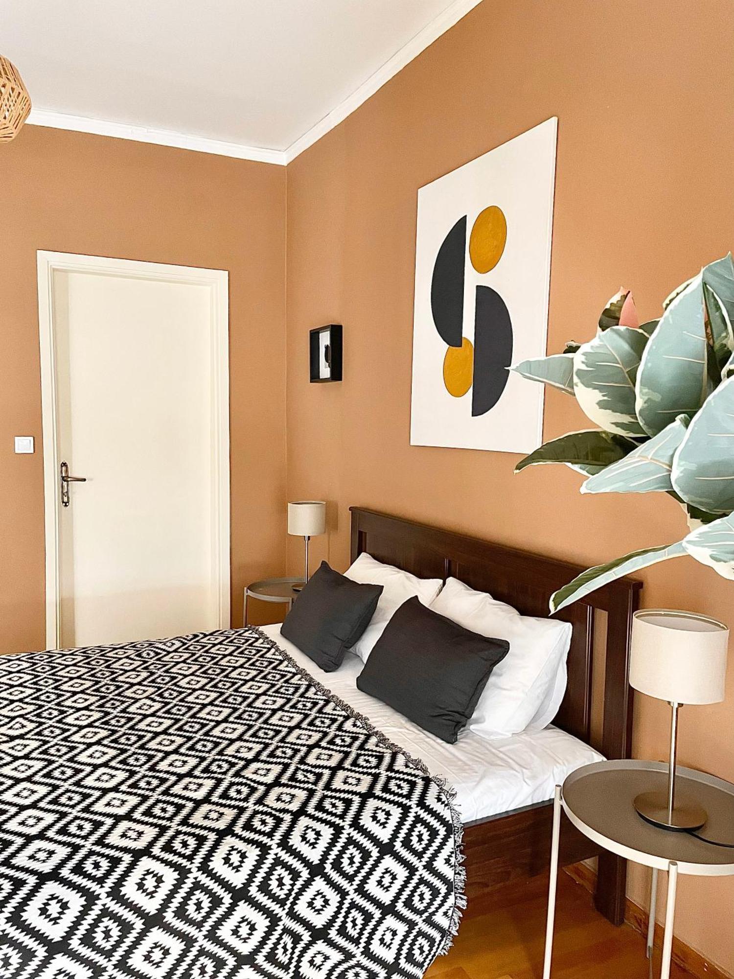 Comfy And Spacious Two Bedroom Apartment With Balcony Atena Exterior foto