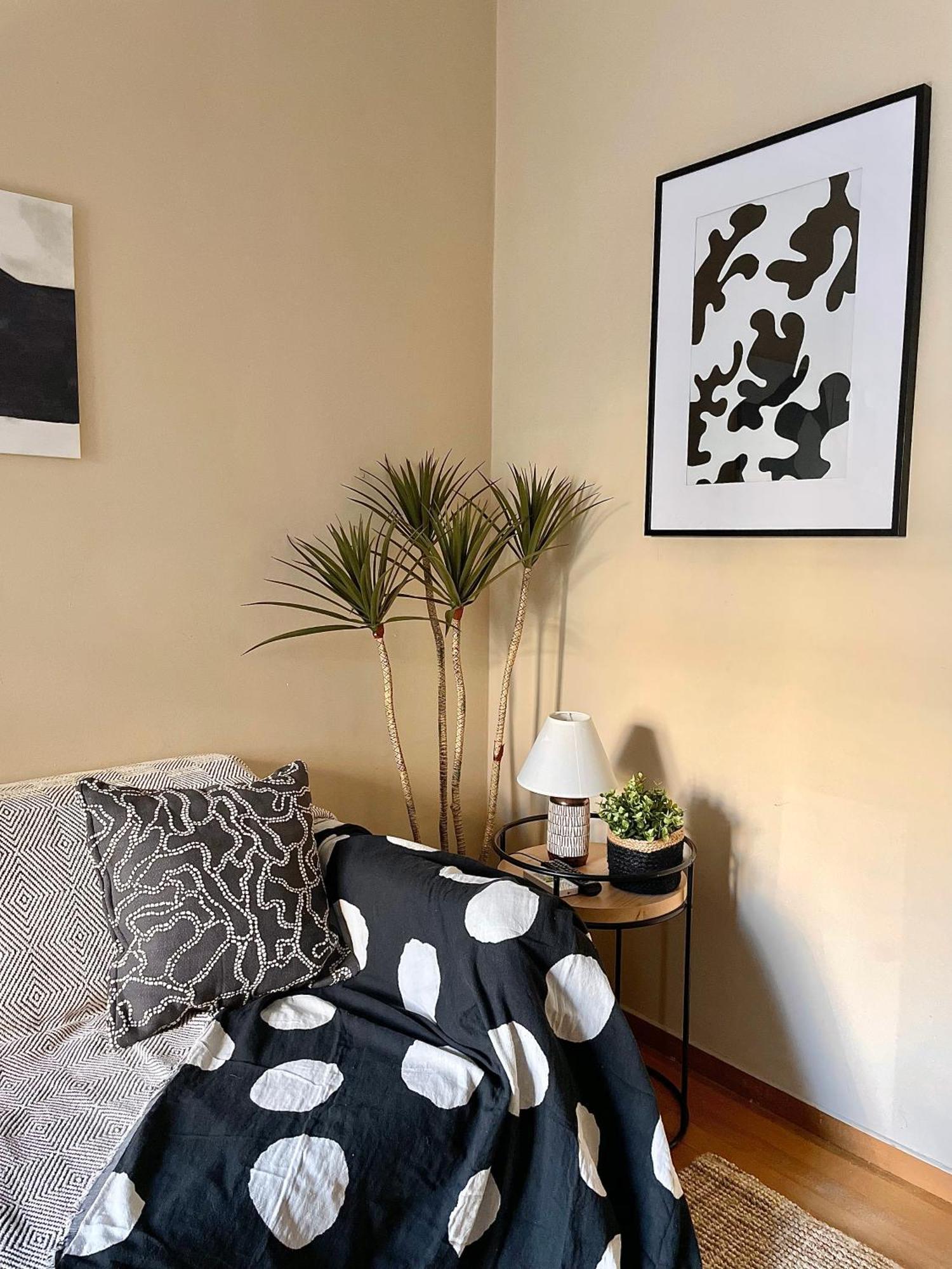 Comfy And Spacious Two Bedroom Apartment With Balcony Atena Exterior foto