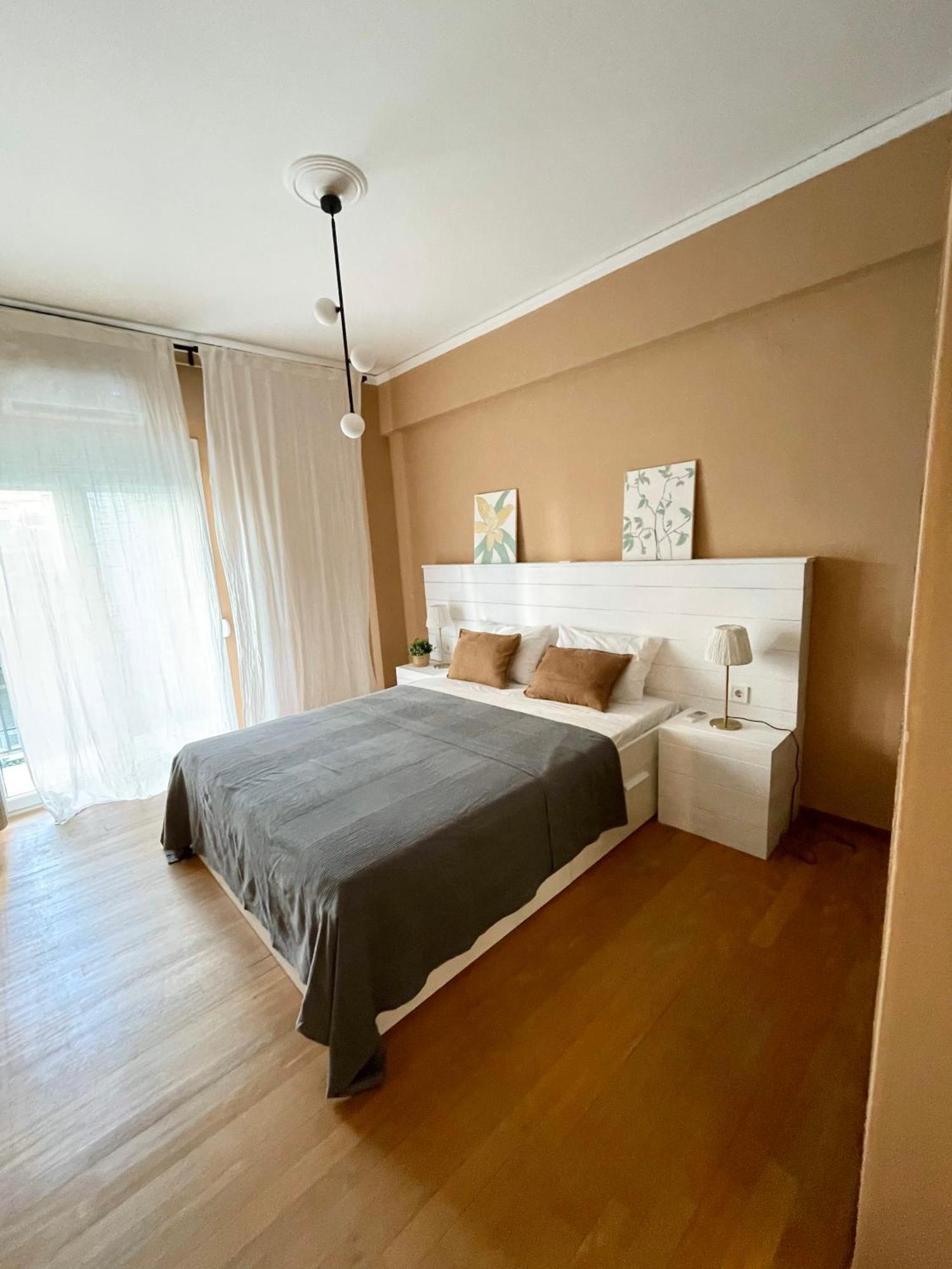 Comfy And Spacious Two Bedroom Apartment With Balcony Atena Exterior foto